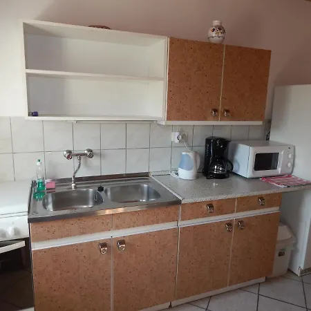 Apartment Bende Balatonkeresztur